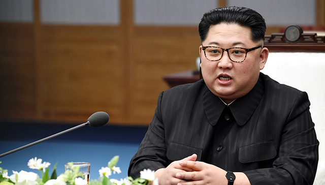 【界面晚报】朝鲜最高领导人金正恩会见王毅 超强沙尘暴席卷印度北部致77死143伤