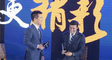 【特写】足球解说员的网红人生