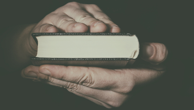 以治疗为名的虐待：澳洲同性恋“矫正”史