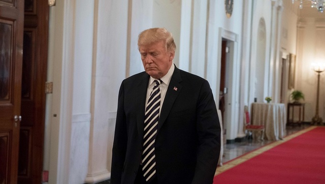 朱利安尼，前纽约市市长，特朗普，美国总统，诽谤诉讼，封口费，科恩，总统律师，丑闻，艳星