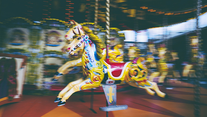 理财产品,银行实习,,,风险事件,银行发行,银行行长,黄金十年,信用卡中心,上市银行,商业银行股权管