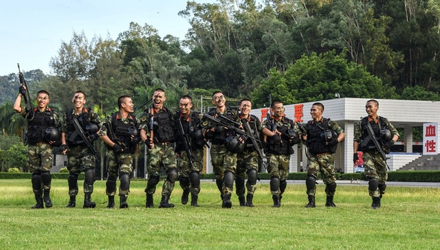 军报刊文：军人体重达标关乎外在形象 更关乎战斗力