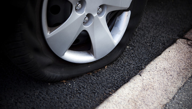 网友称“流氓团伙”调戏女孩致4死车祸 官方再发通报