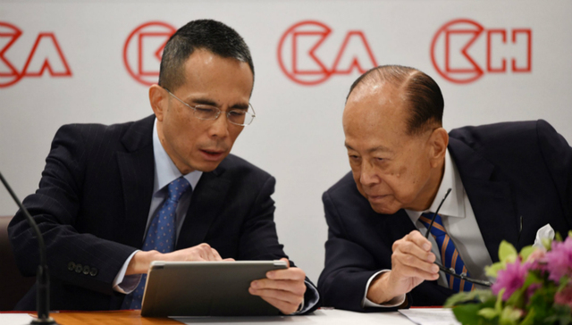 李嘉诚正式退休 长子李泽钜接掌长和系商业帝国