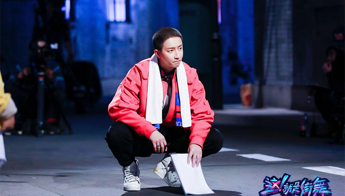 看资本热下，被爆款网综带火的四大公司