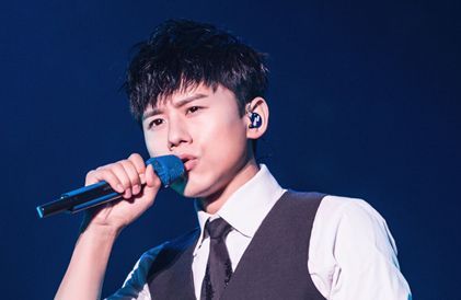 第一届朋友圈装X大赛