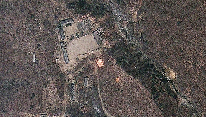 核试验场,七届三中全会,记者团,元山,外务省,专列,决议,观测设备,国际社会,核武器