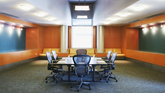 天神,巴菲特,增发价,光线传媒,娱乐,影业,跌停,市值,长按,戏法