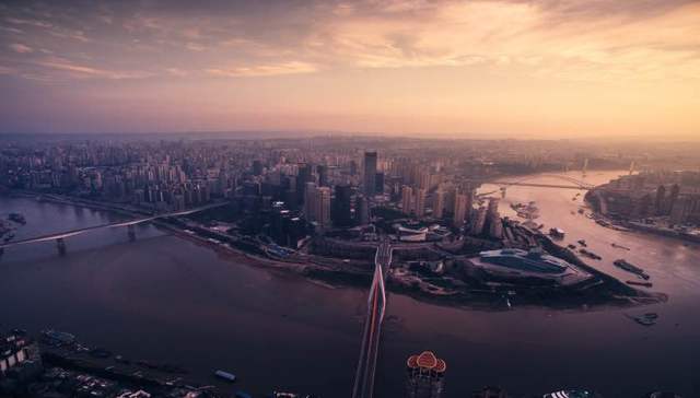 恒大御府盛装亮相，现场采访品质解密