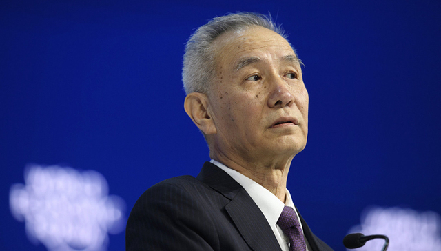 刘鹤率领中方经贸团于当地时间15日下午抵达华盛顿