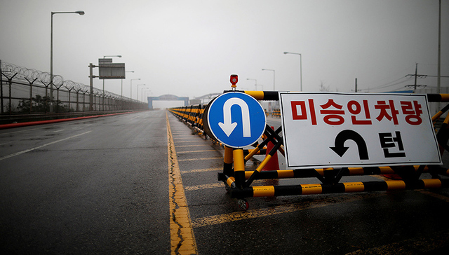 外交部发言人,朝鲜,联合军演,半岛,板门店宣言,会谈,朝中社,和解与合作,,,例行记者会