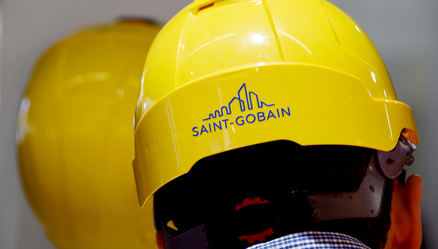 【独家】川航脱落风挡玻璃为法国圣戈班生产，事故原因仍有待调查