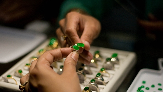 央视调查,珠宝玉石,富二代