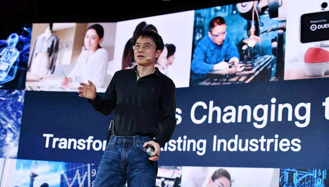 陆奇“救火”百度的486天