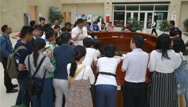 人才争夺战引发“新高考移民”担忧 专家：须进一步推进高考录取制度改革