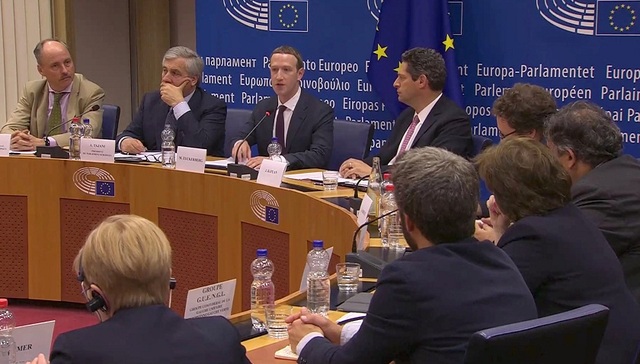 扎克伯格在欧洲议会接受询问 再次为数据泄露道歉