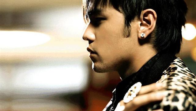 短视频bgm时代，周杰伦张杰发新歌都这套路？