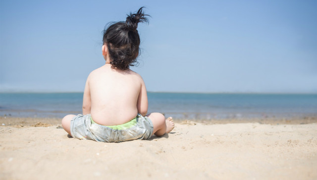 父母被指利用重病女儿诈捐15万为儿子治兔唇 爆料作家：希望提起诉讼