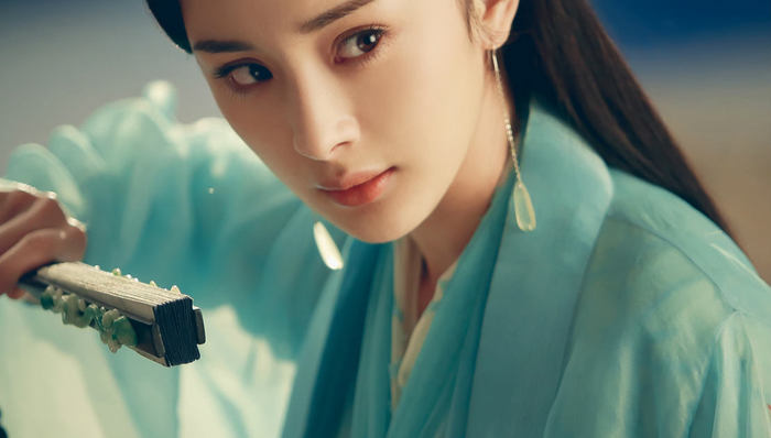 杨幂,传媒,影视公司,业绩快报,公司股票,公司发行,入选标准,公司发布,落选,IPO