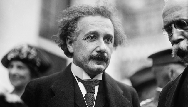 【天下奇闻】德国展出爱因斯坦大脑切片 俄酒店借世界杯抬价遭罚款