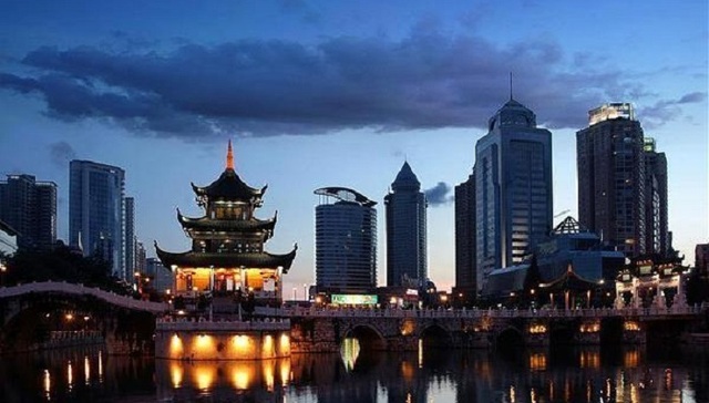 贵阳的新名片——有望成国内乃至全球最大的数据集聚地之一