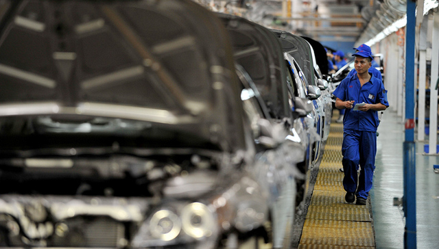 财经,比亚迪汽车,补贴标准,环伺,动力电池,新能源汽车,上半场,欣旺达,韩资,两会