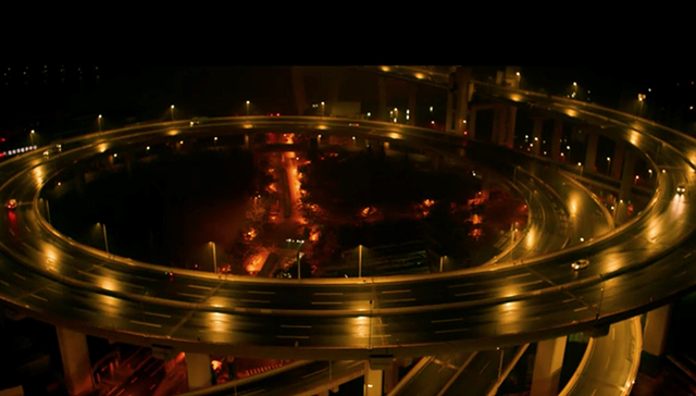 界面和新世相 想带你看看凌晨四点的上海