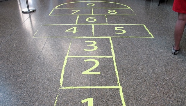 腾讯建了一座在线图书馆，展示世界各地的传统游戏