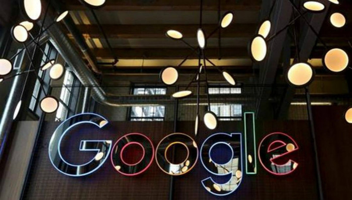 谷歌正研发新款Pixel智能手机：10月面世，自带大刘海