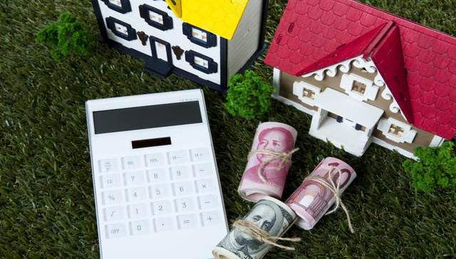 南京各区民办小学学费出炉，一小学11.8万元/年收费标准待批