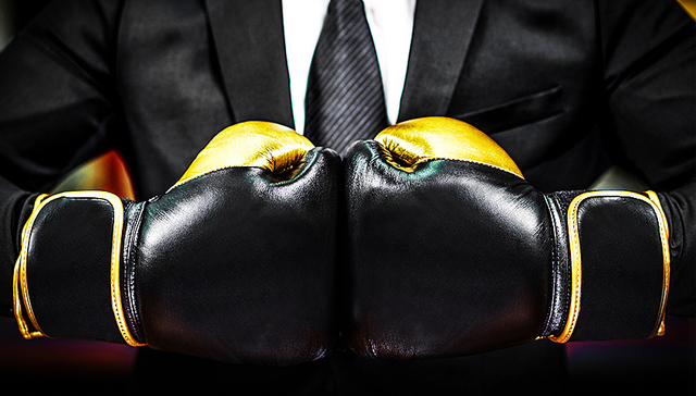 美国钢铁,贸易战,美国商品,国家利益至上,全球股市,特朗普,全球贸易,全球经济,钢铁产量,金融时报