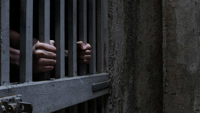 李锦莲,无罪,证据不足,改判,服刑,高院,桂花奶糖,毒鼠强,疑罪从无,判处被告人