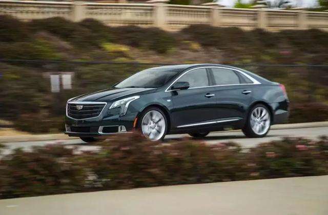 歪果仁老司机|详试凯迪拉克XTS V：快，大，丑