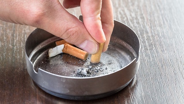 中国,工作场所,二手烟,暴露率,上海,企业家,无烟,倡议