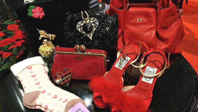 Anna Sui推出了运动休闲装，明年初可以在中国一睹为快