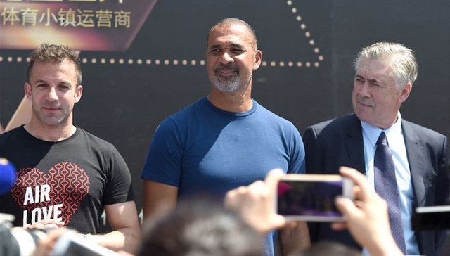 世界杯名帅哪家强？ 足坛名宿畅谈更衣室掌控