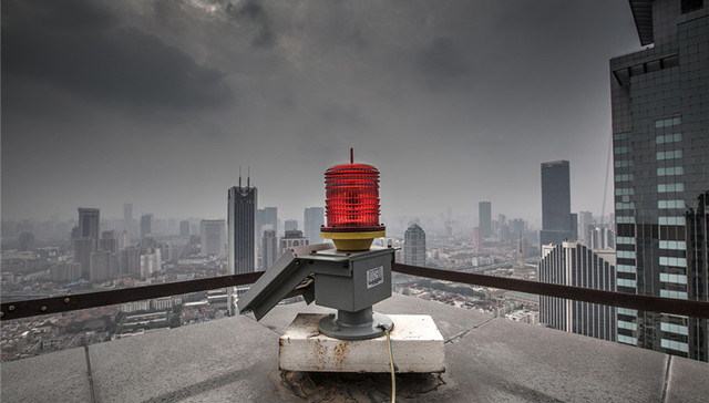 股权质押警报拉响  这10只股票质押比例超70%