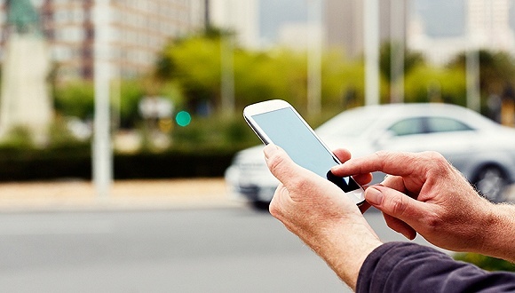 广州“份子钱”改革 网约车冲击之下出租车求变