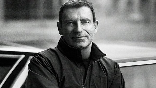 Bottega Veneta创意总监Tomas Maier宣布离职，这个品牌终于要变了