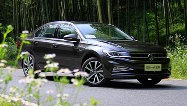 试驾|诞生自MQB平台的全新一代宝来开起来怎么样