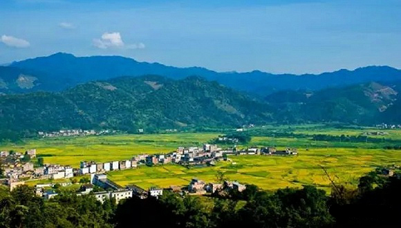 美景原来并不远 连山邀请你来一场轻旅行