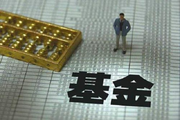 红土创新总经理杨兵离职，公司发展缓慢规模长期吊车尾