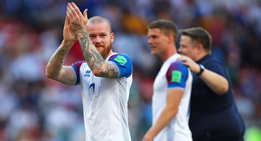 冰岛队长亲笔信：维京战吼前所未有，振聋发聩渗透脊骨