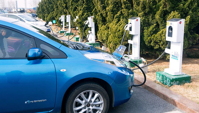 汽车产业投资管理规定正研究制定 将防范盲目建设