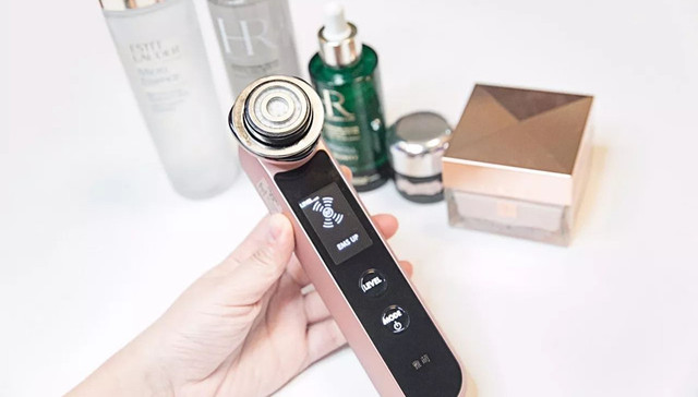护肤品不能满足爱美之心，现在也是美容小家电的春天