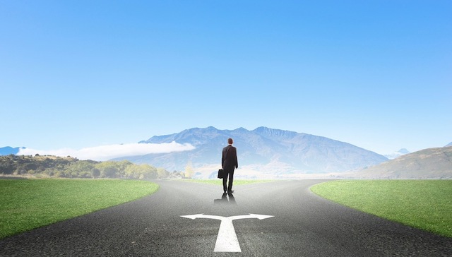 中国经济再次面临“三难选择” 控风险还是稳增长？