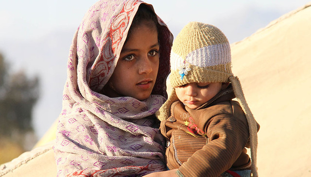 今天是世界难民日 还记得那位《国家地理》封面女孩吗？