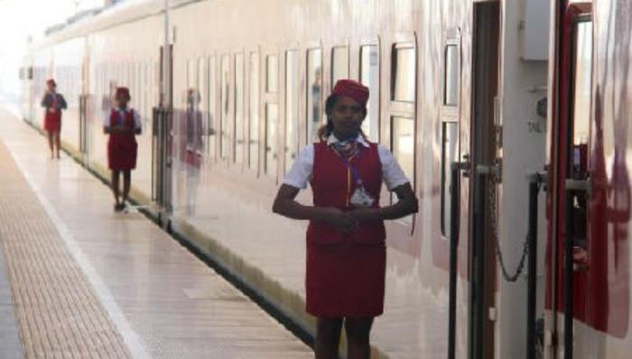 中铁建在非洲46国铺设过万公里铁路与城轨