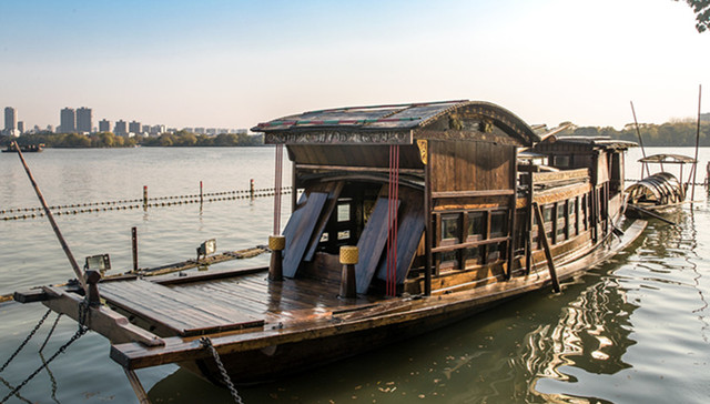 中共一大,嘉兴,南湖会议