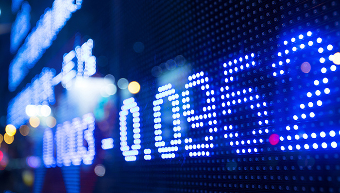 宁德时代，股价跌停，创业板市值老大